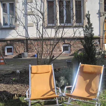 Centre Le 4 Apartment