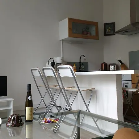 Apartman Centre Le 4 *